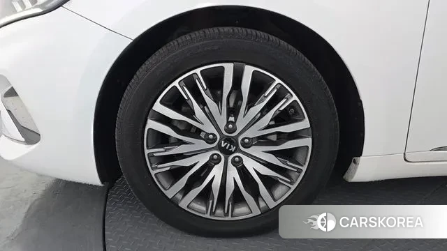 Kia K7 Premier id 3656009 из Кореи 15