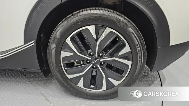 Kia EV6 id 3011587 из Кореи 15