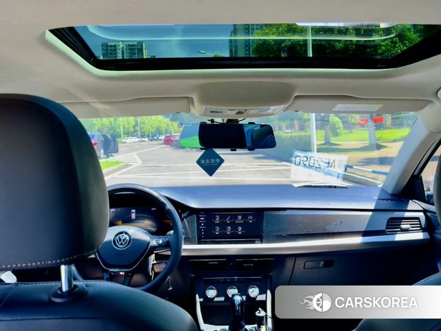 Volkswagen Lavida 2022 Белый из Китая, фото 5