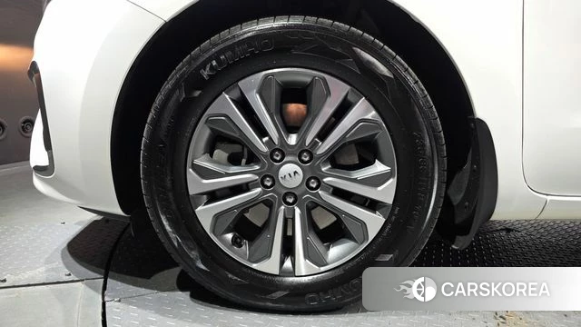 Kia The New Carnival id 3905171 из Кореи 15