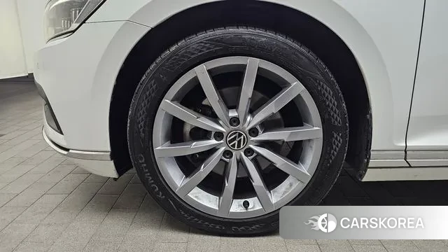 Volkswagen Passat GT (B8) id 3630037 из Кореи 15