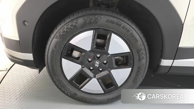Hyundai Santa Fe (MX5) id 4280791 из Кореи 29