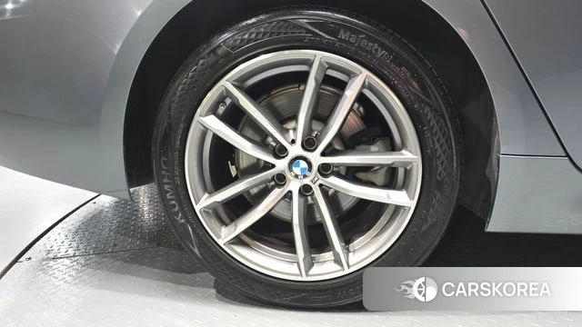 BMW 5 Series (G30) id 4737755 из Кореи 15