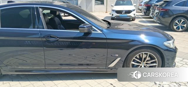 BMW 5 Series (G30) 2021 Черный из Кореи, фото 5