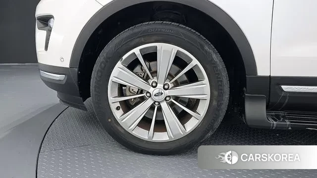 Ford Explorer id 3418223 из Кореи 15