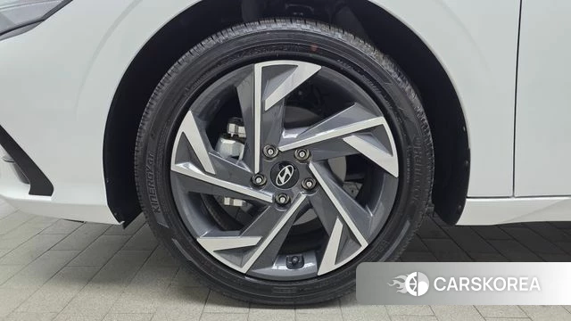 Hyundai The New Avante (CN7) id 3786129 из Кореи 15