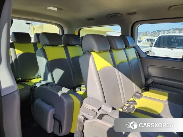 Hyundai The New Grand Starex id 3698342 из Кореи 14