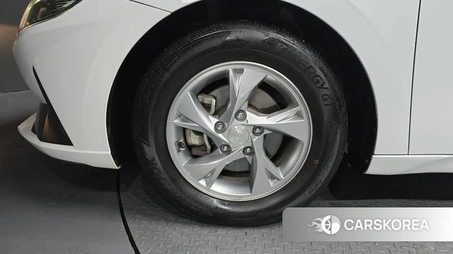 Hyundai Avante (CN7) id 4401809 из Кореи 26