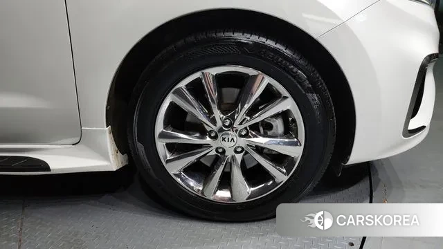 Kia The New Carnival id 2902810 из Кореи 15