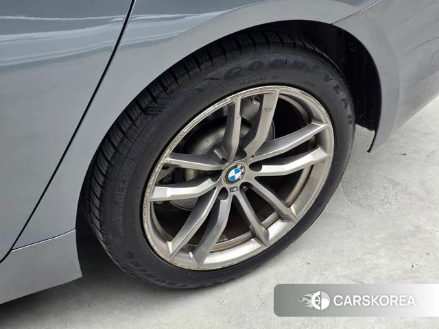 BMW 5 Series (G30) id 4742406 из Кореи 15