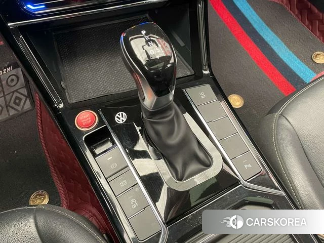 Volkswagen Passat id 4240950 из Китая 12
