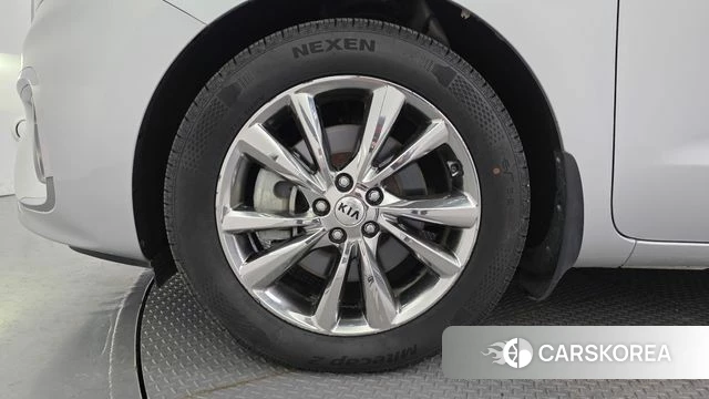 Kia The New Carnival id 4574498 из Кореи 26