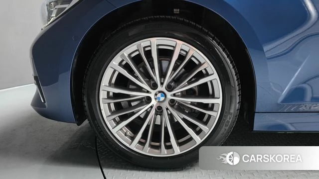 BMW 3 Series (G20) id 4580829 из Кореи 28