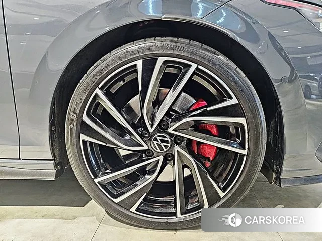 Volkswagen Golf 8th Generation id 3487044 из Кореи 13