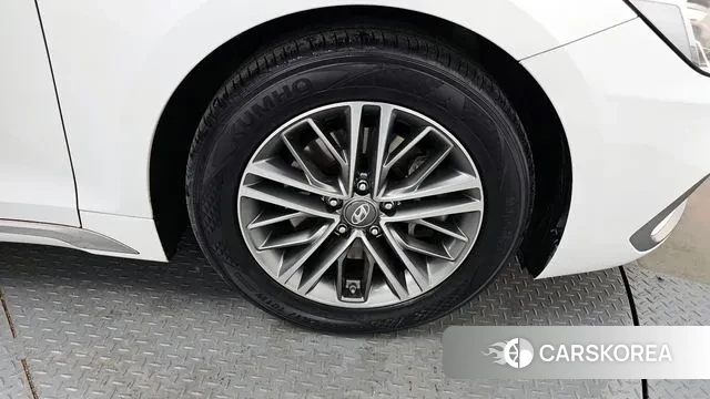 Hyundai Grandeur IG id 3514854 из Кореи 15