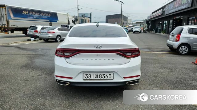 Hyundai Grandeur IG id 4728159 из Кореи 15