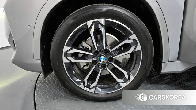 BMW X1 (U11) id 4194691 из Кореи 15