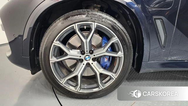 BMW X5 (G05) id 3884989 из Кореи 15