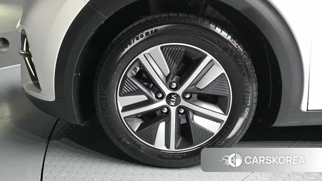 Kia The New Niro id 3924685 из Кореи 15