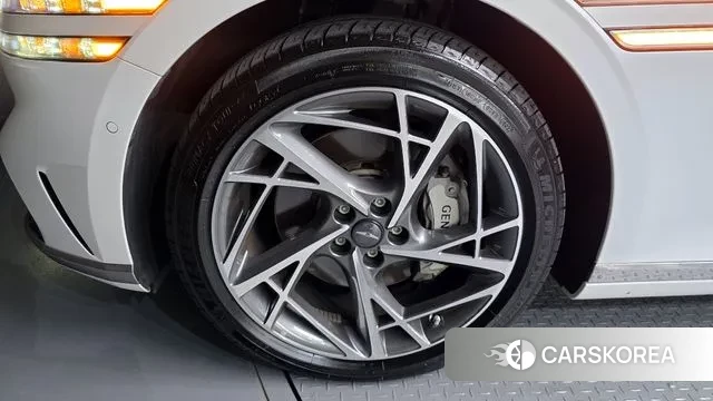 Genesis G90 (RS4) id 3022456 из Кореи 15