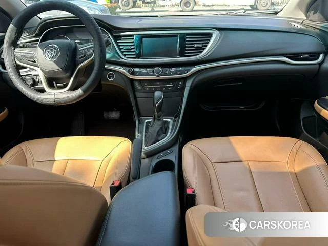 Buick Yinglang 2019 Белый из Китая, фото 5
