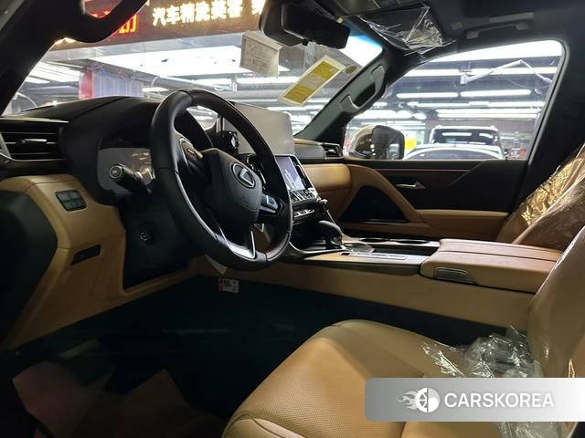 Lexus LX id 4239553 из Китая 7