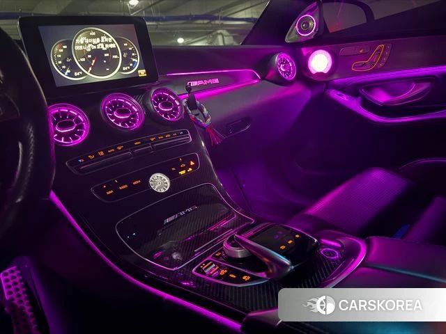 Mercedes-Benz C-Class W205 2018 Белый из Кореи, фото 5