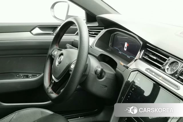 Volkswagen CC id 3969180 из Китая 19