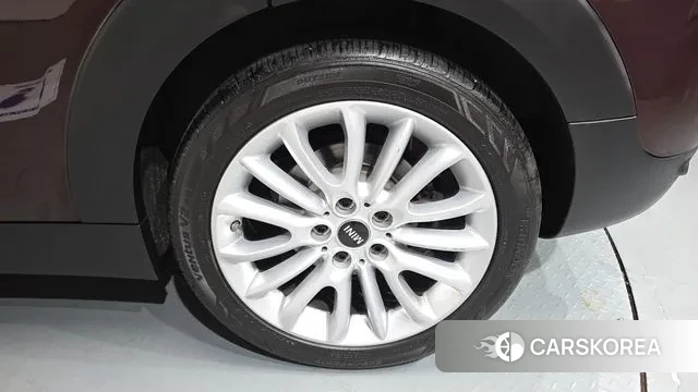 Mini Cooper Clubman id 3779033 из Кореи 15