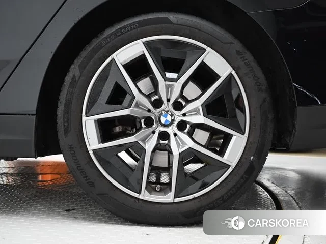 BMW 5 Series (G60) id 2998045 из Кореи 15