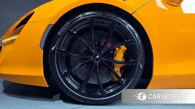 McLaren Artura id 3052837 из Кореи 15