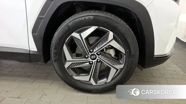 Hyundai Tucson (NX4) id 3721418 из Кореи 15