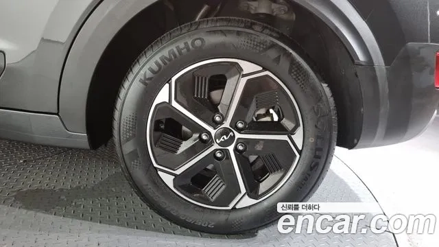 Kia Di Ol Nu Niro id 2948140 из Кореи 15