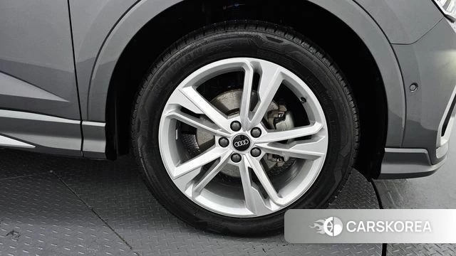 Audi Q3 (F3) id 3806252 из Кореи 15