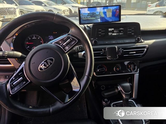 Kia Seltos 2021 Белый из Кореи, фото 5