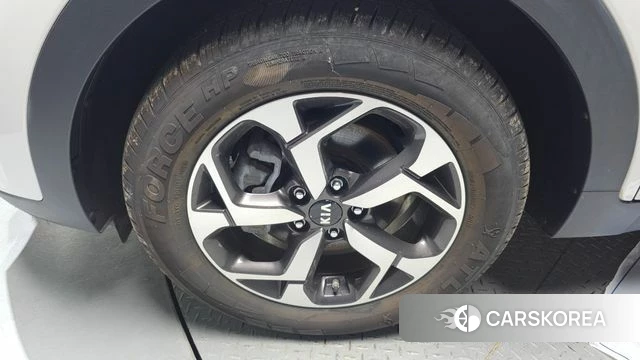 Kia Sportage The Bold id 4689217 из Кореи 27