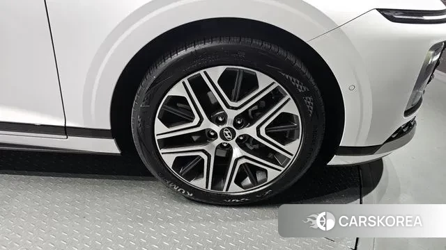 Hyundai Grandeur Hybrid (GN7) id 3400383 из Кореи 15