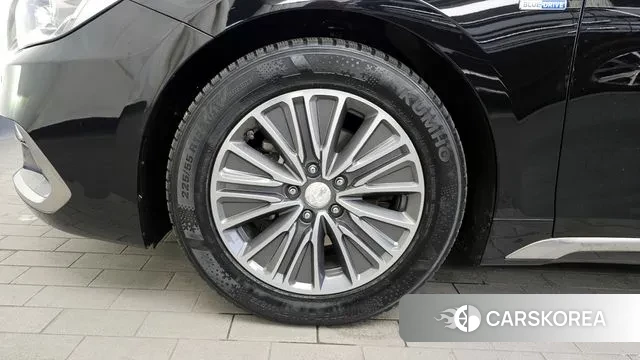 Hyundai Grandeur IG Hybrid id 3489373 из Кореи 15