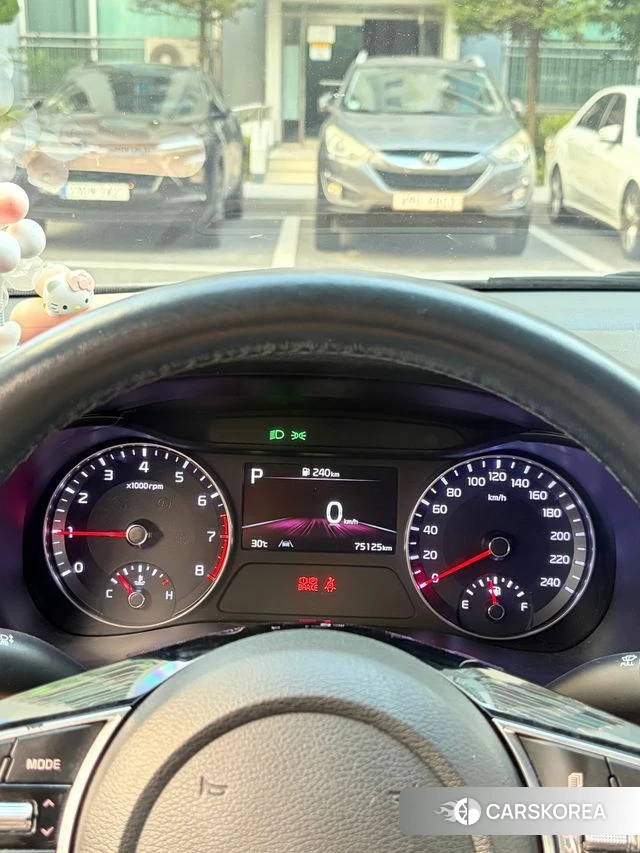 Kia The New K3 2nd generation 2021 Белый из Кореи, фото 5