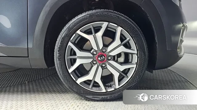 Kia Seltos id 3044147 из Кореи 15