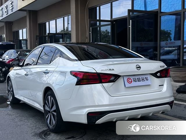 Nissan Teana id 4276173 из Китая 11