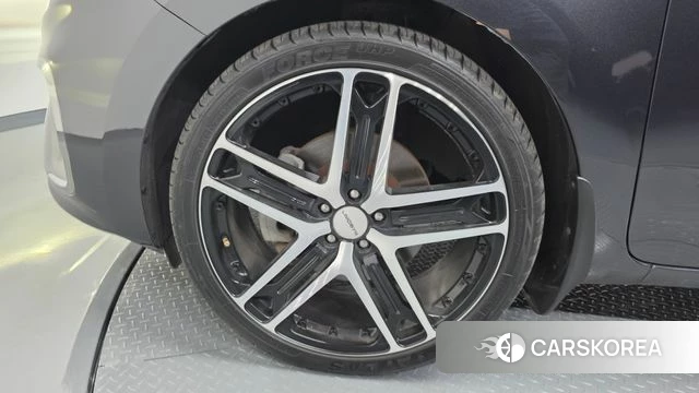 Kia The New Carnival id 4658438 из Кореи 15