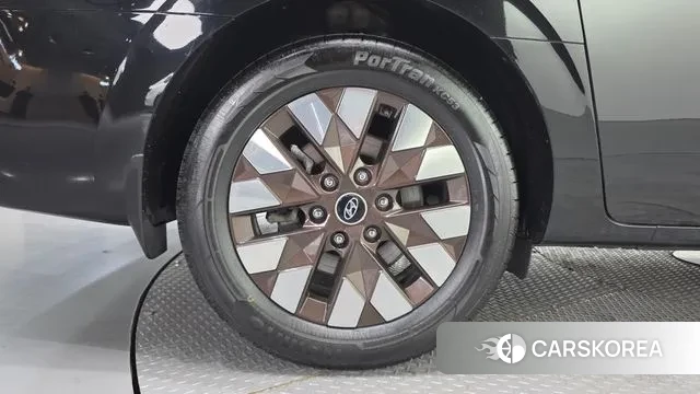 Hyundai Staria id 3788073 из Кореи 15