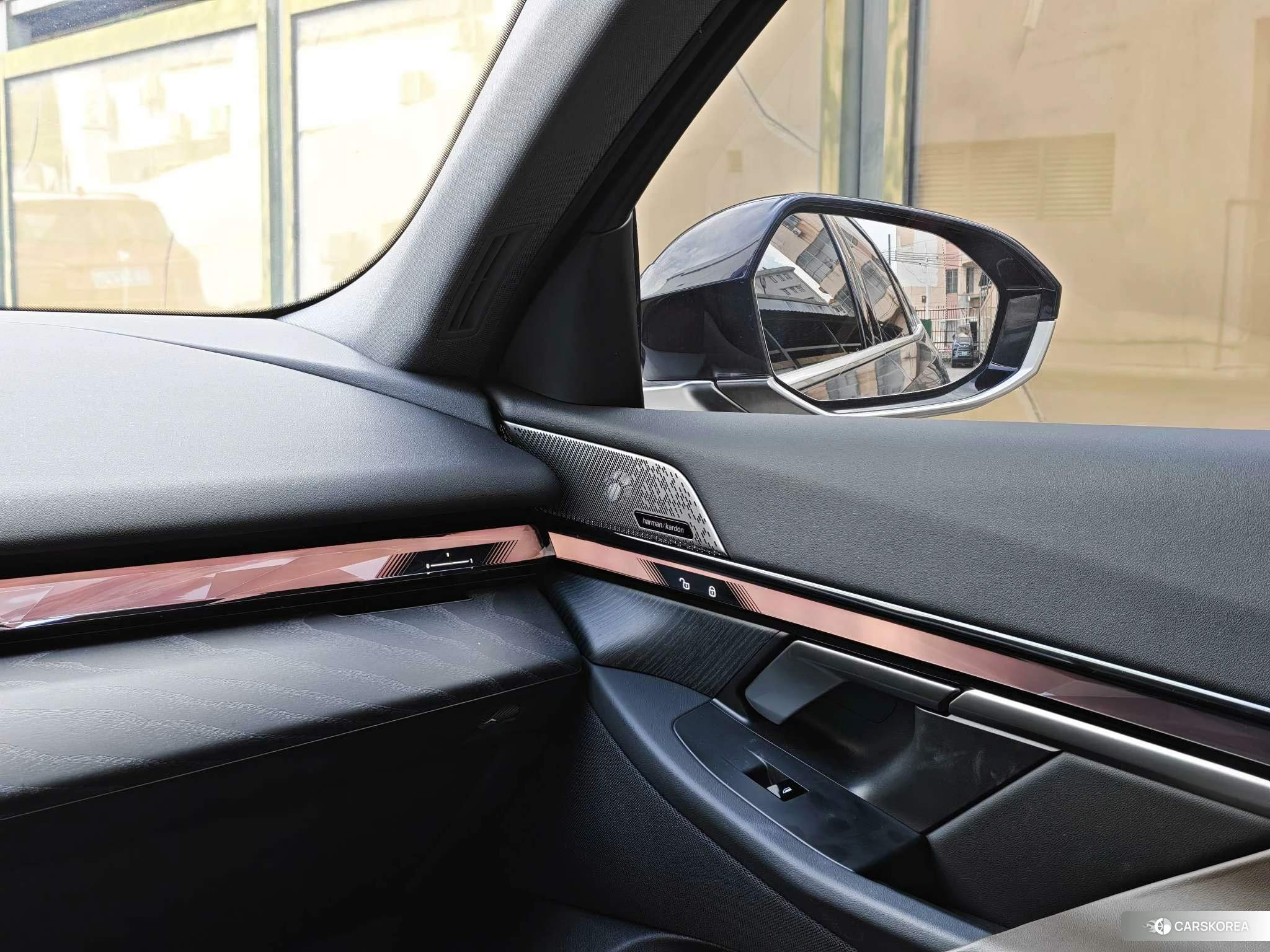 BMW 5 series id 4440369 из Китая 9