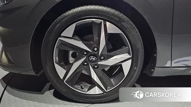 Hyundai Avante (CN7) id 3367035 из Кореи 15