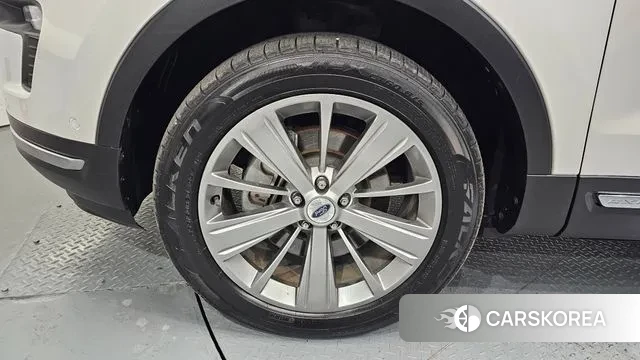 Ford Explorer id 3698828 из Кореи 15