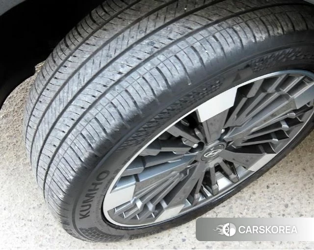 Hyundai Santa Fe (MX5) id 3919622 из Кореи 15