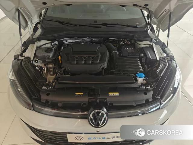 Volkswagen Lingdu 2025 Серебристо-серый из Китая, фото 5