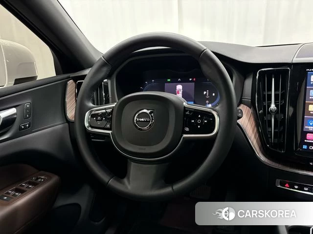 Volvo XC60 id 4238053 из Китая 15