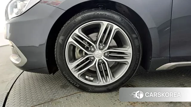 Hyundai Grandeur IG id 3386282 из Кореи 15